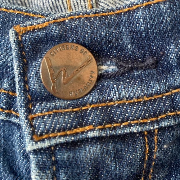 CITIZENS OF HUMANITY Ingrid 002 Low Waist Flare Jeans - Picture 5 of 8